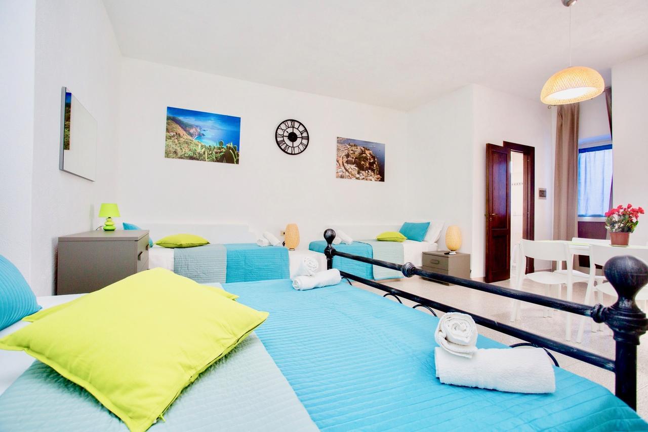 Il Veliero Blu B&B Lipari Centro Kültér fotó